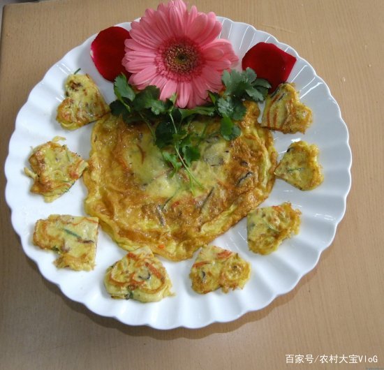 香煎芙蓉蛋是什么地方的菜？制作方法是什么？