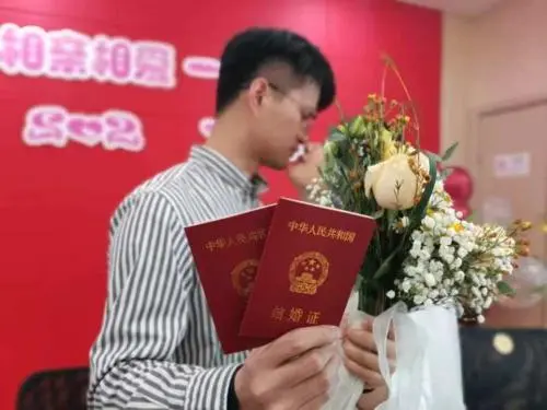 结婚登记人数已连续7年下降，是什么原因导致的？