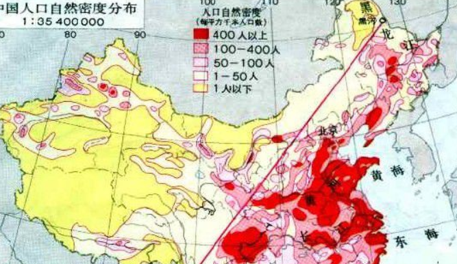 中国人口女性占多少比例