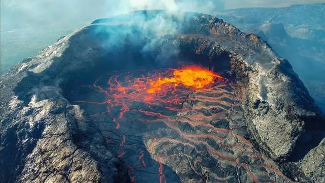 日本发生6.5级地震，这会促进富士山喷发吗？