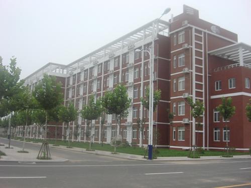 去商丘学院上学，怎么样