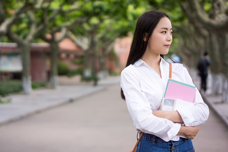 女生学什么专业比较好