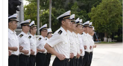 海关各级别的制服都有哪些?