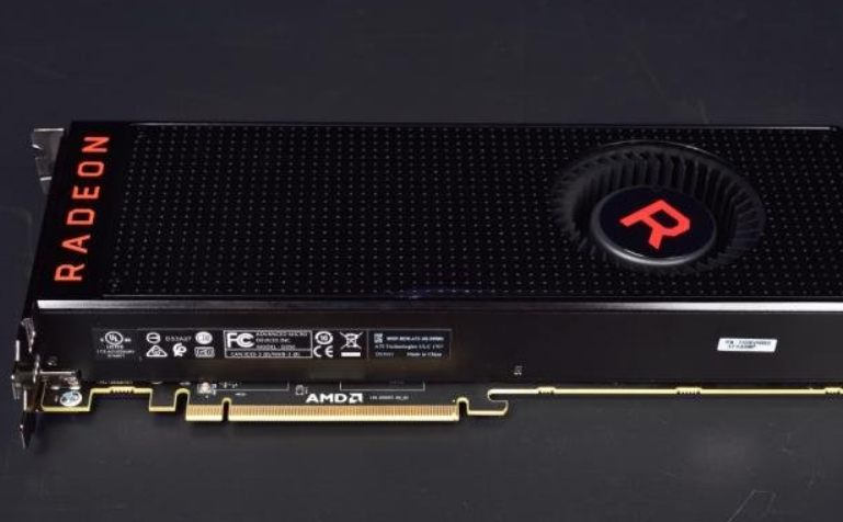 Radeon RX Vega 10 Graphics显卡怎么样