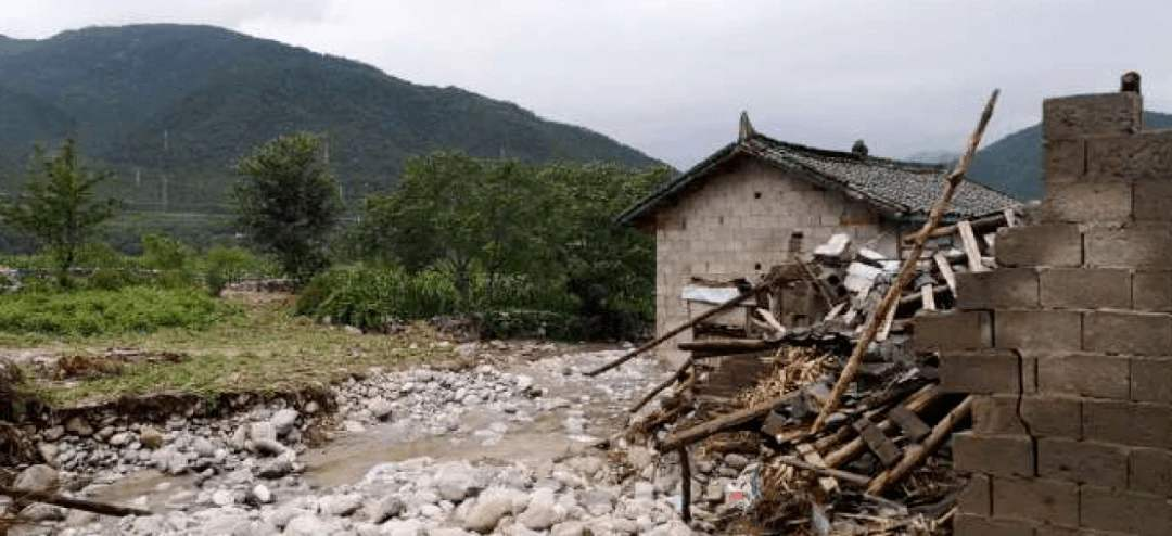 山洪无情?暴雨夜袭四川冕宁一家5口遇难?如何抢险救灾？