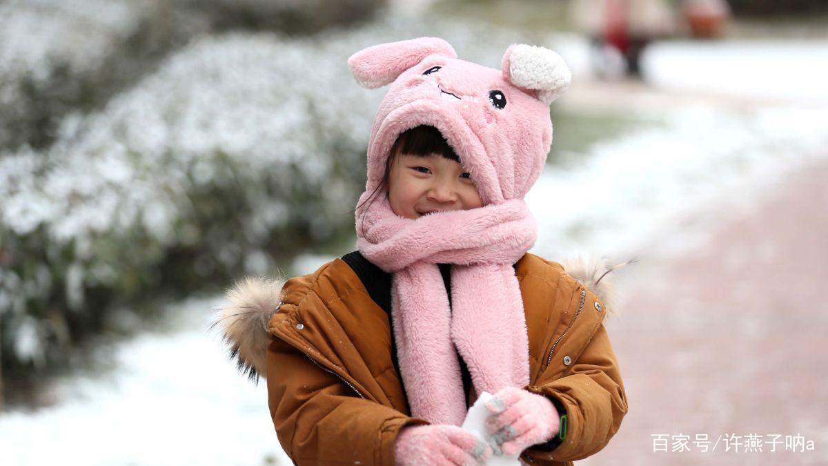 运城小区自购造雪机提升业主幸福度，若都是这样的物业还会被业主骂吗？