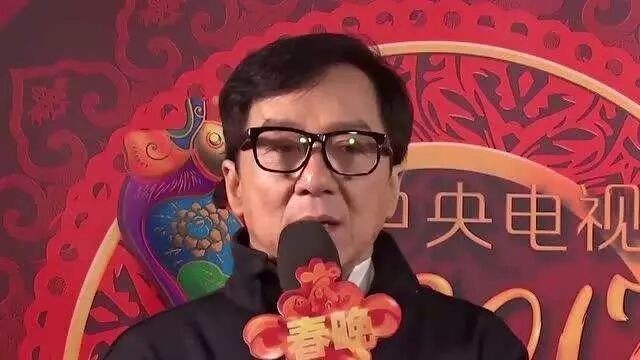 成龙经典好莱坞电影有几部？