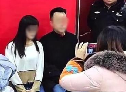 逃犯自首求先领证结婚，女友为何不跑？这是窝藏罪犯吗？